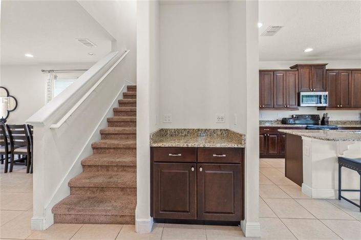 Image No.26-5 Bed Property for sale