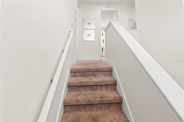 Image No.28-5 Bed Property for sale