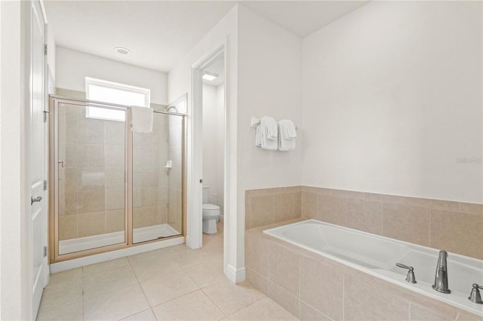 Image No.33-5 Bed Property for sale