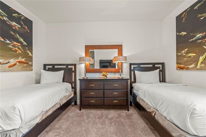 Image No.35-5 Bed Property for sale