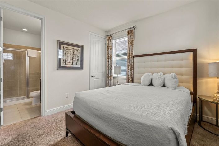 Image No.39-5 Bed Property for sale