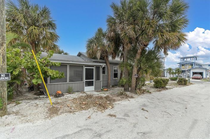 Image No.13-2 Bed Property for sale