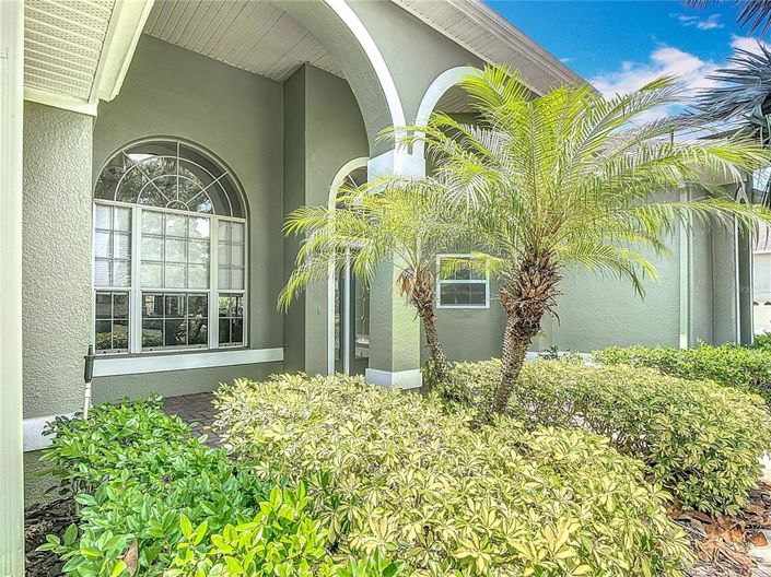 Image No.1-6 Bed Property for sale