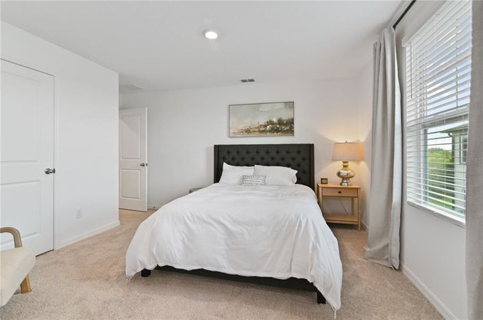 Image No.32-3 Bed Townhouse for sale