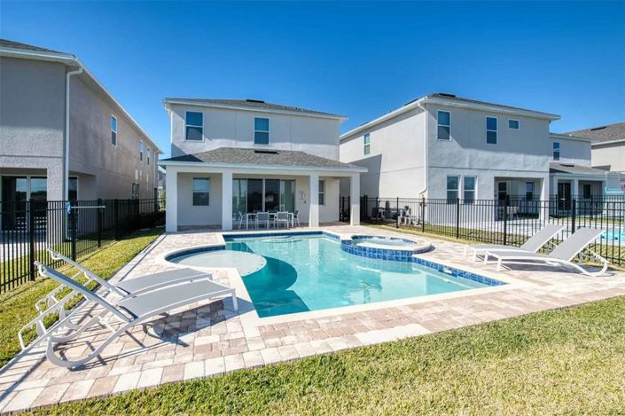 Image No.26-4 Bed Property for sale