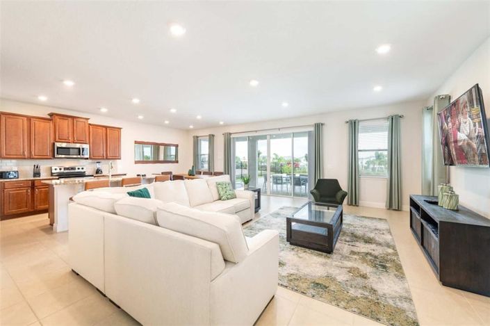 Image No.7-4 Bed Property for sale