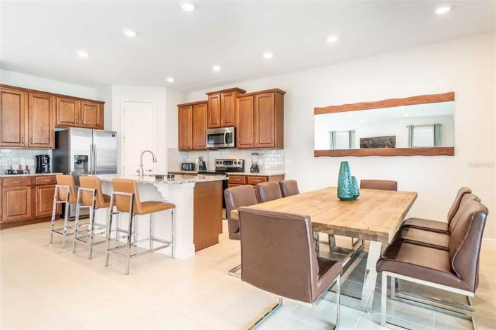 Image No.9-4 Bed Property for sale