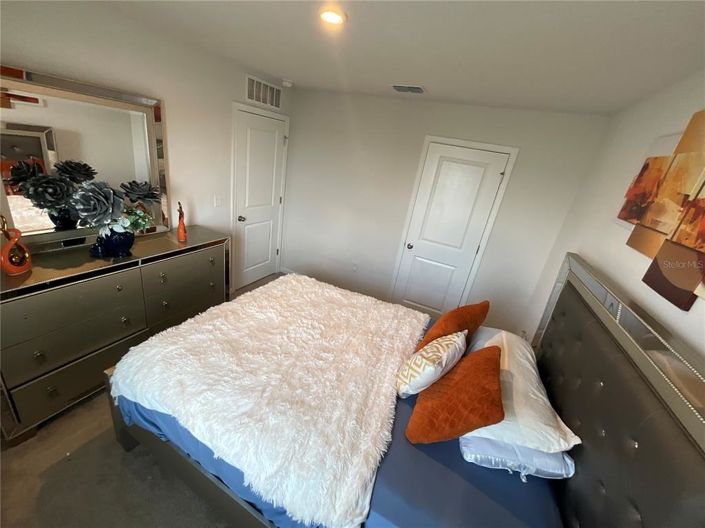 Image No.40-4 Bed Property for sale