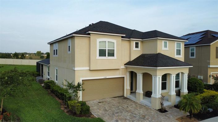Image No.1-6 Bed Property for sale