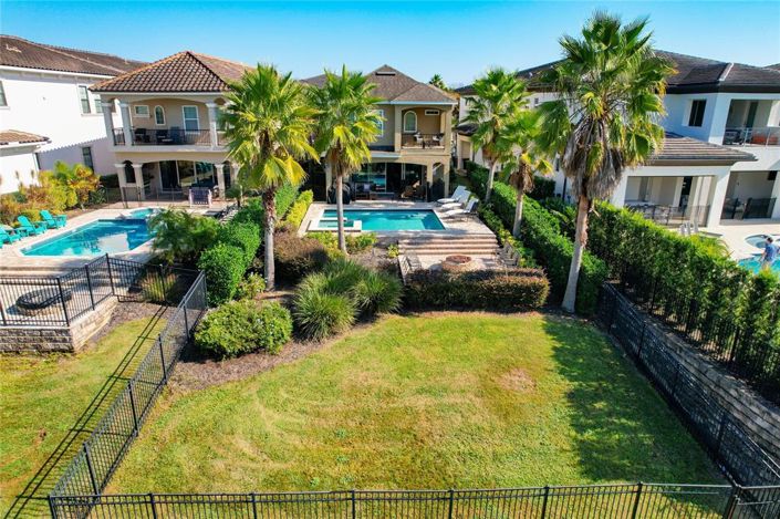 Image No.2-5 Bed Property for sale