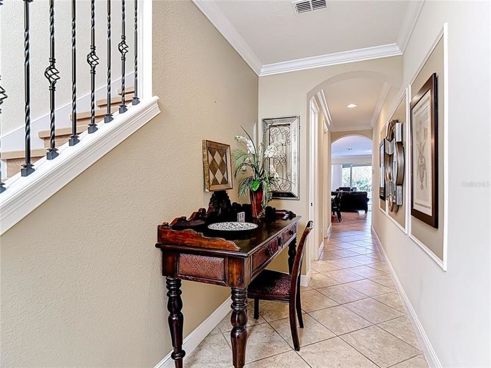 Image No.24-5 Bed Property for sale