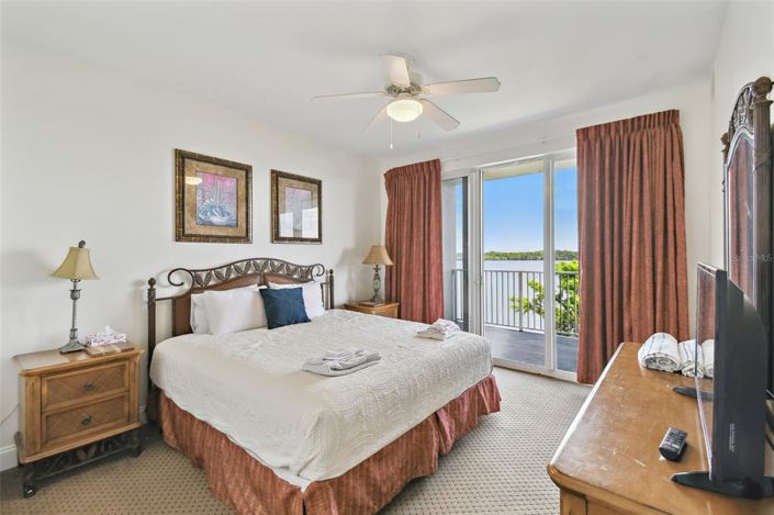 Image No.33-2 Bed Property for sale