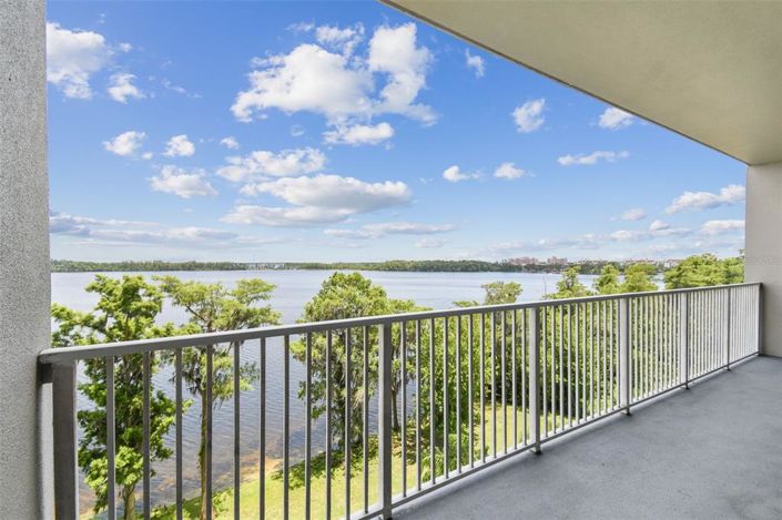 Image No.34-2 Bed Property for sale