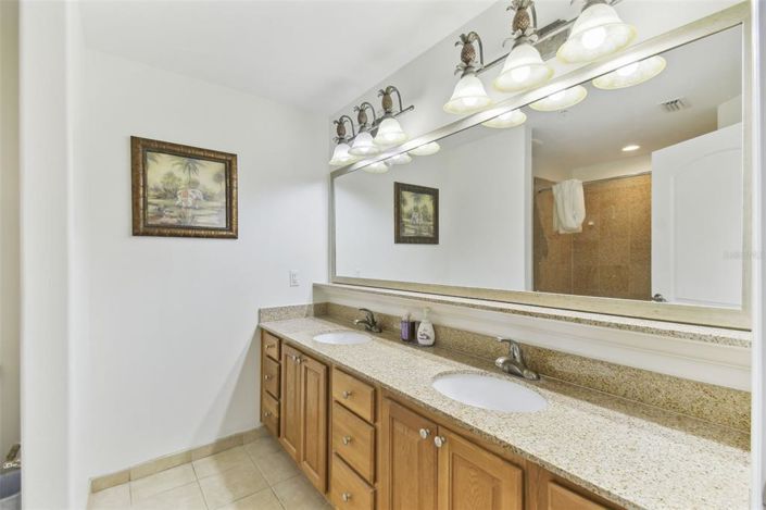 Image No.37-2 Bed Property for sale