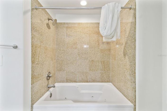 Image No.38-2 Bed Property for sale