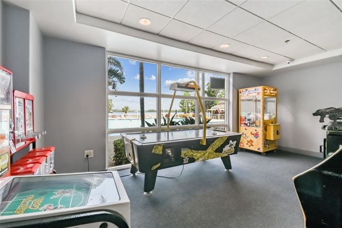 Image No.47-2 Bed Property for sale