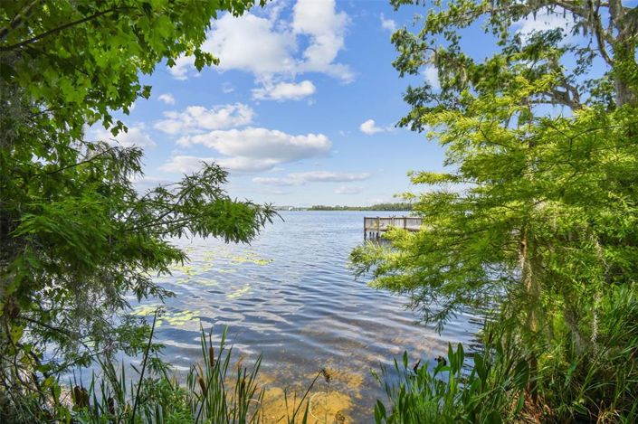 Image No.55-2 Bed Property for sale