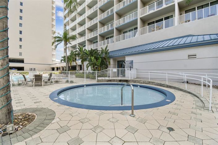 Image No.8-2 Bed Property for sale