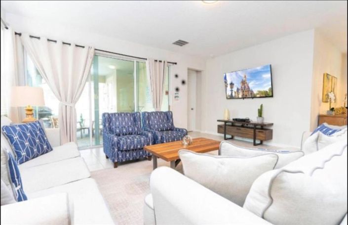 Image No.3-5 Bed Property for sale