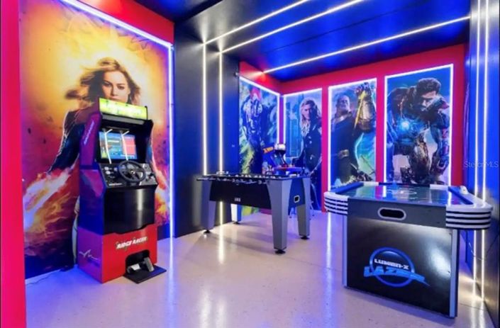 Image No.8-5 Bed Property for sale