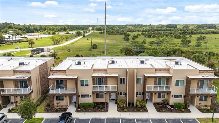 Image No.3-4 Bed Townhouse for sale