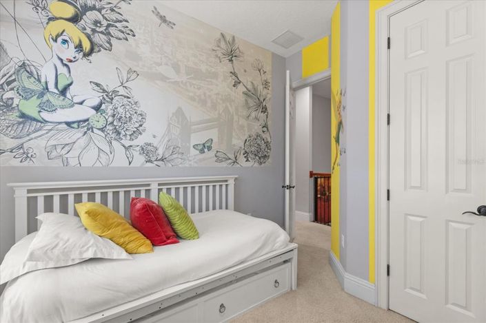 Image No.33-6 Bed Property for sale