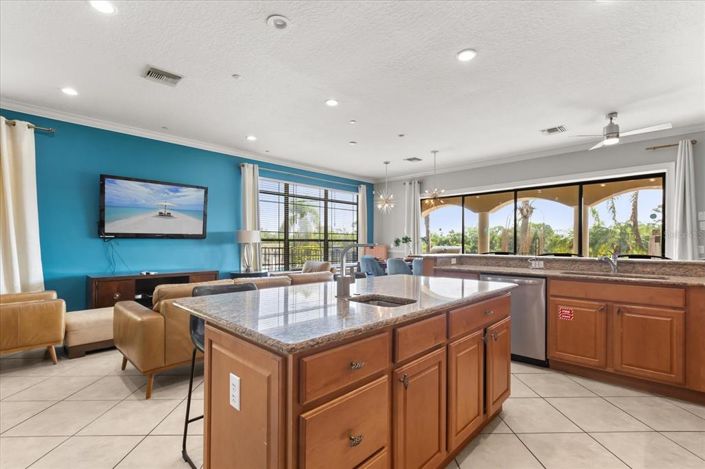 Image No.9-6 Bed Property for sale