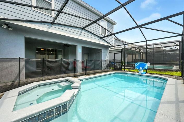 Image No.13-7 Bed Property for sale