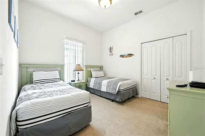 Image No.33-7 Bed Property for sale