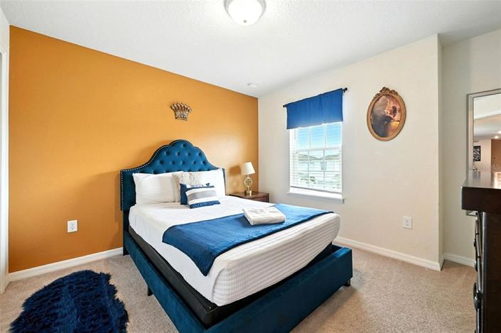 Image No.51-7 Bed Property for sale