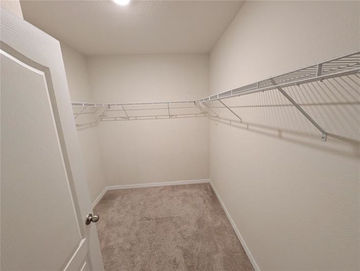 Image No.13-4 Bed Property for sale