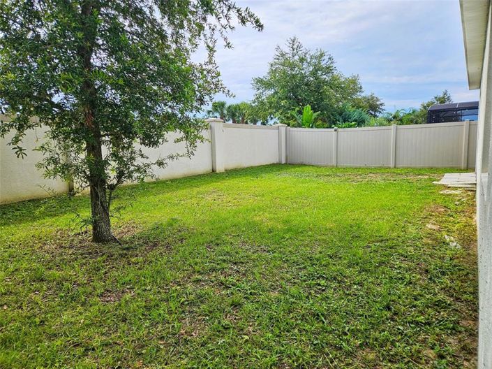 Image No.17-4 Bed Property for sale