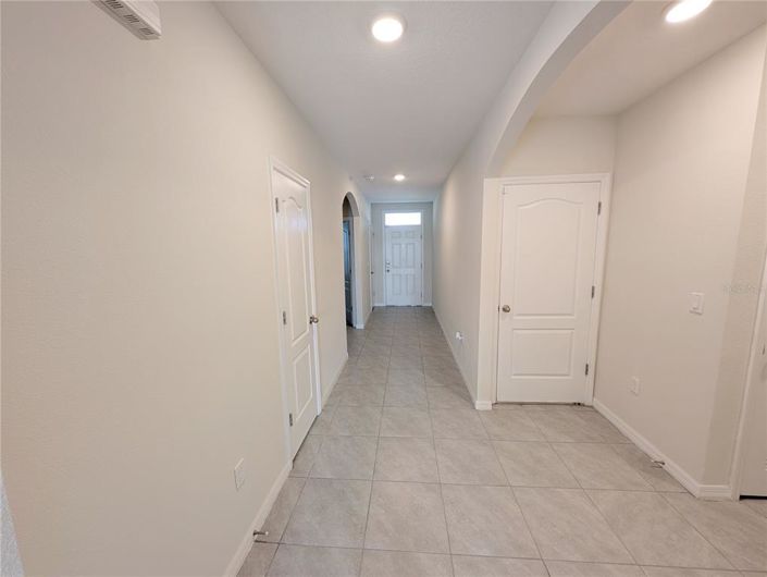 Image No.5-4 Bed Property for sale