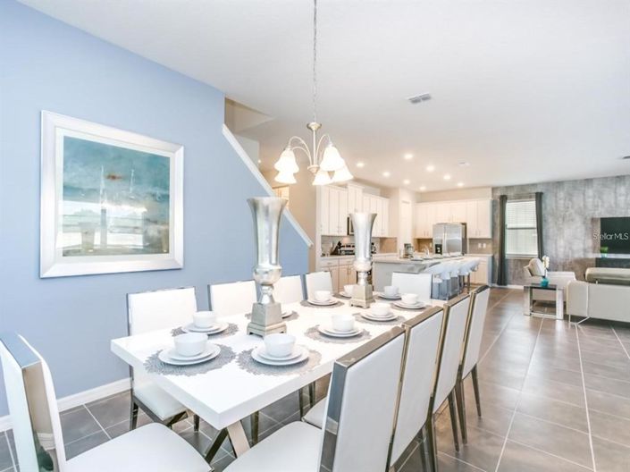 Image No.15-9 Bed Property for sale