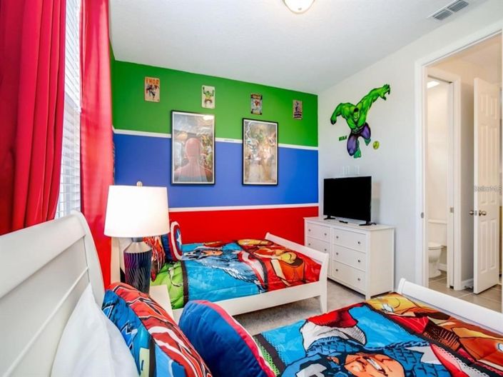 Image No.23-9 Bed Property for sale