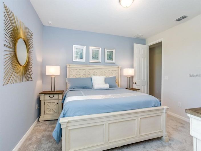 Image No.31-9 Bed Property for sale