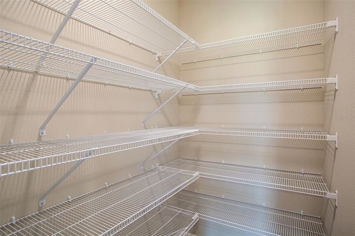 Image No.10-4 Bed Property for sale