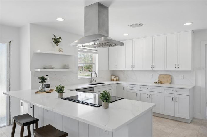 Image No.11-2 Bed Property for sale