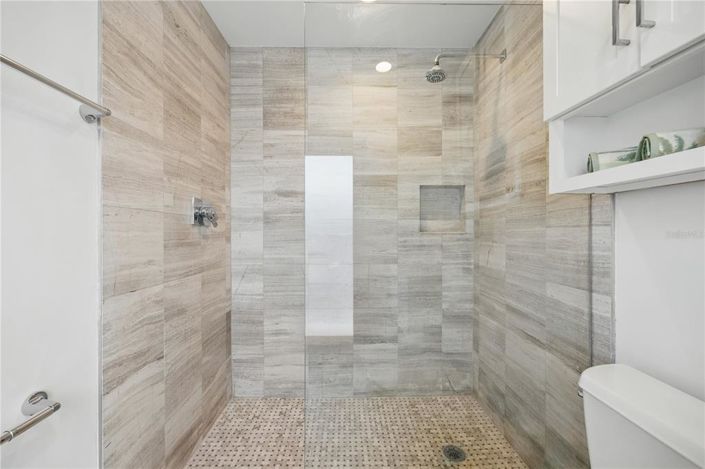 Image No.19-2 Bed Property for sale