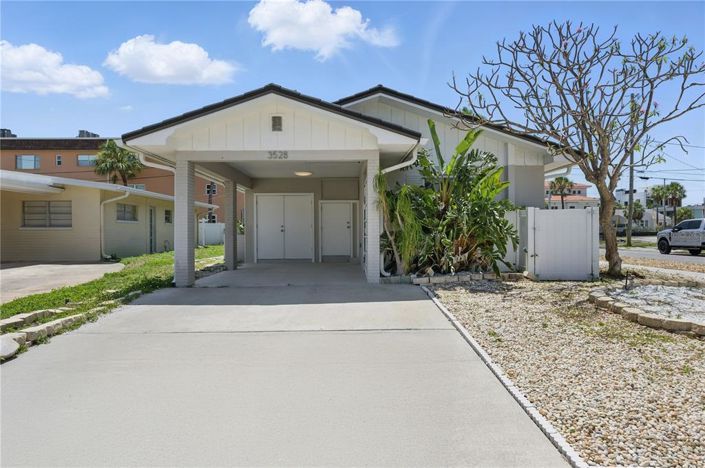 Image No.25-2 Bed Property for sale