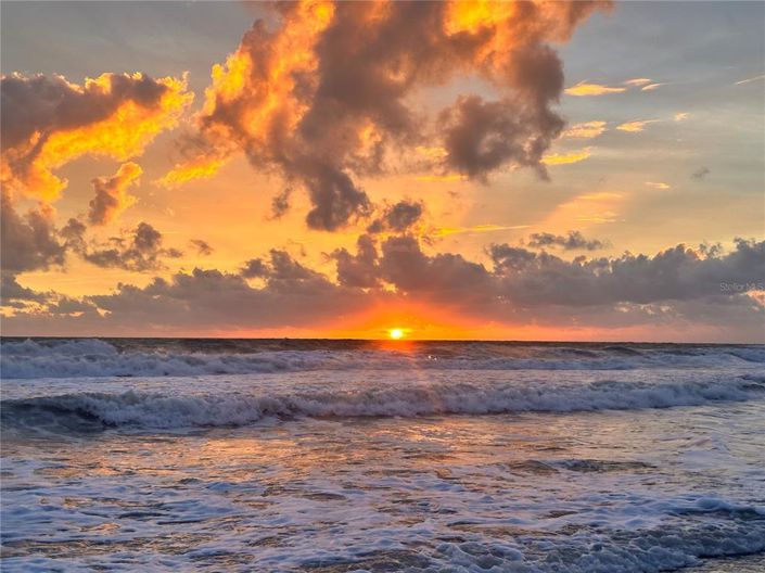 Image No.32-2 Bed Property for sale