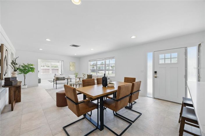 Image No.8-2 Bed Property for sale