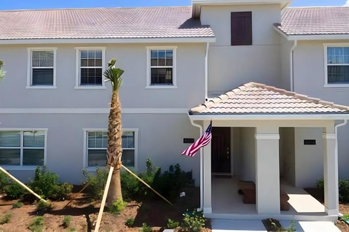 Image No.1-4 Bed Townhouse for sale