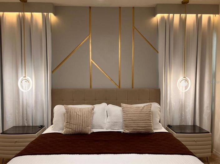 Image No.17-5 Bed Property for sale