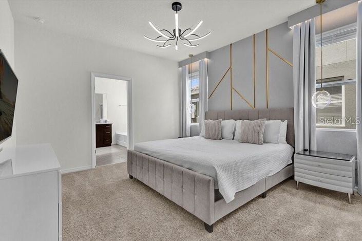 Image No.20-5 Bed Property for sale