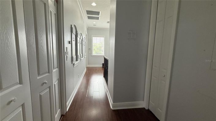 Image No.30-4 Bed Property for sale