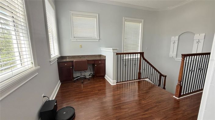 Image No.33-4 Bed Property for sale