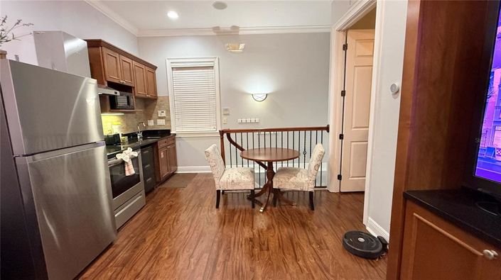 Image No.48-4 Bed Property for sale