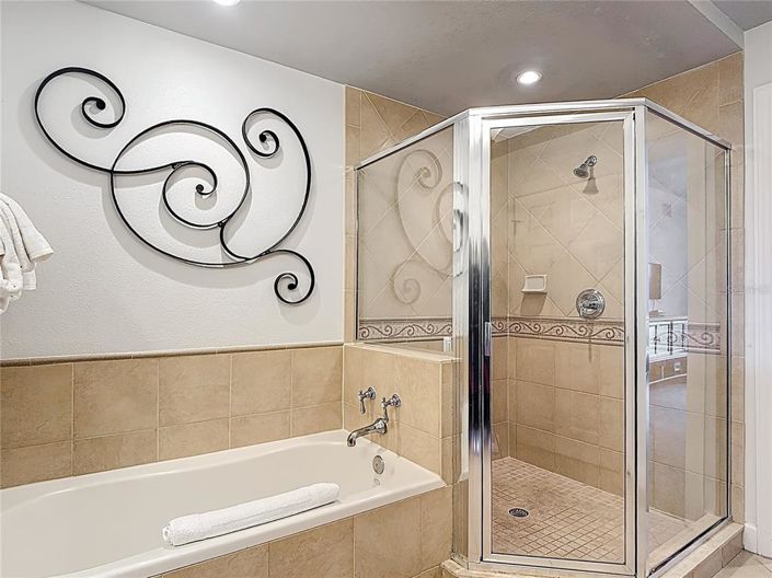 Image No.36-3 Bed Property for sale