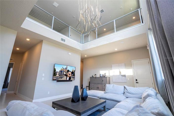 Image No.30-5 Bed Property for sale